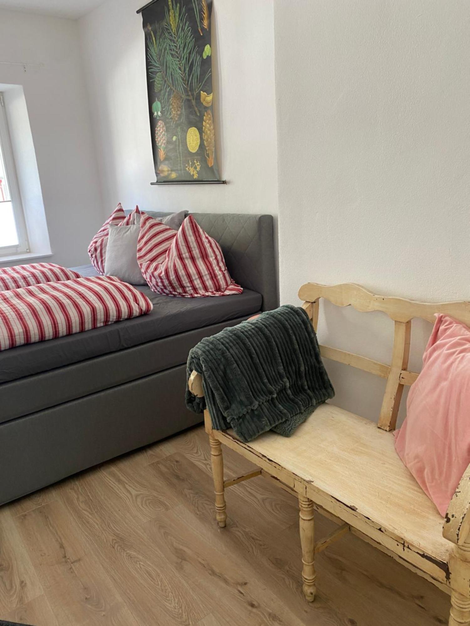 Hueftgold Schlafen & Wohnen Appartement Monschau Buitenkant foto