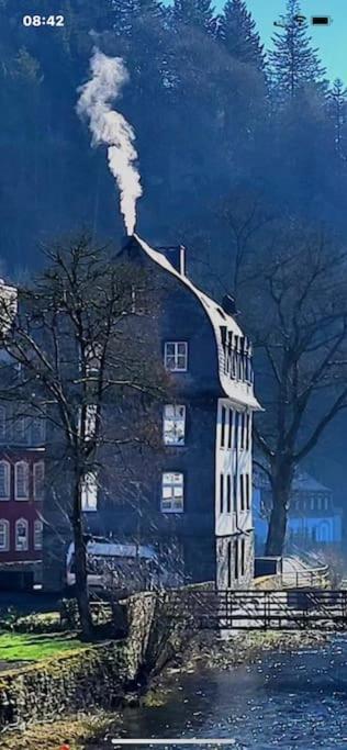 Hueftgold Schlafen & Wohnen Appartement Monschau Buitenkant foto